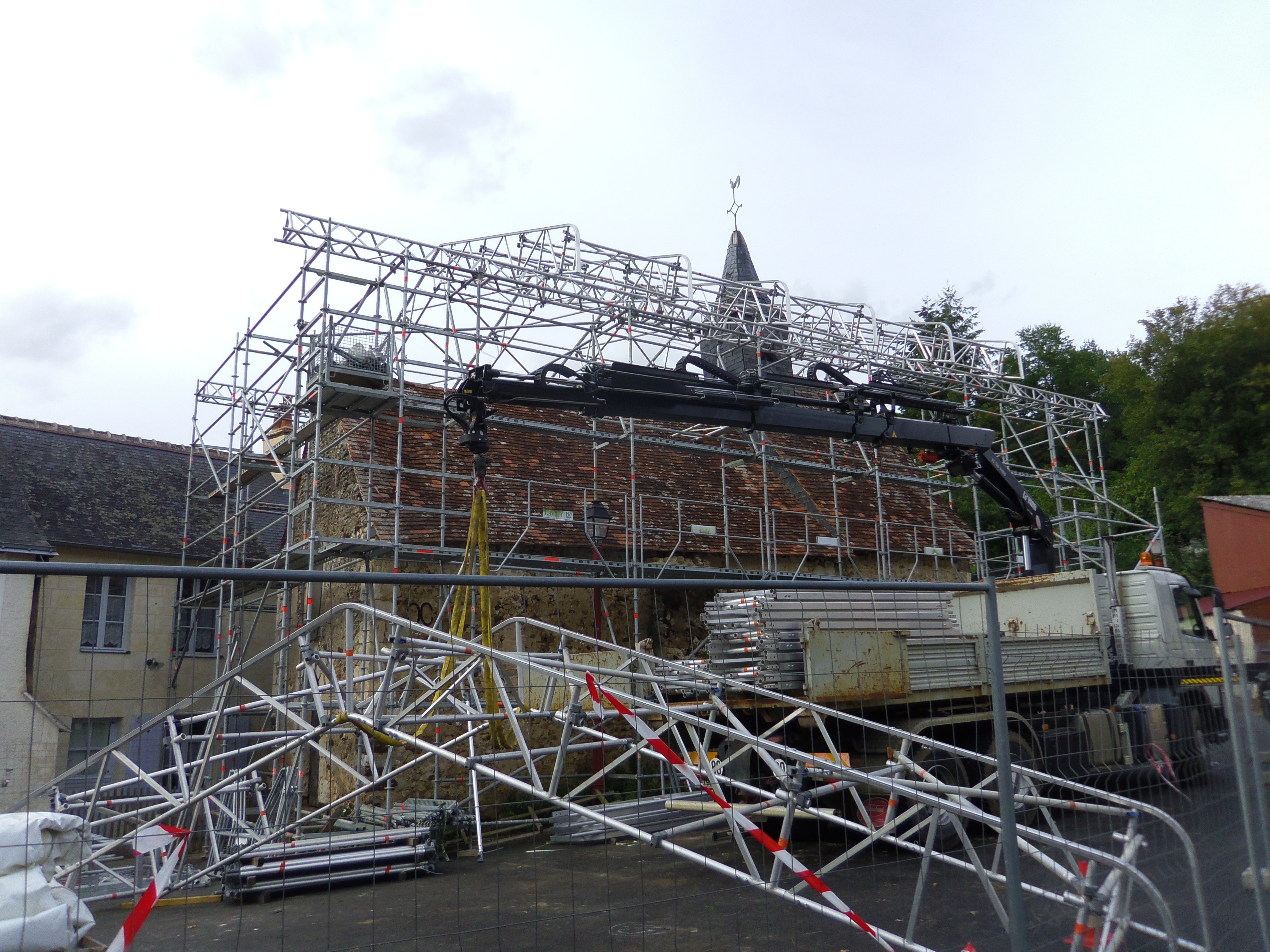 Début des travaux de restauration de la chapelle St-Fraimbault